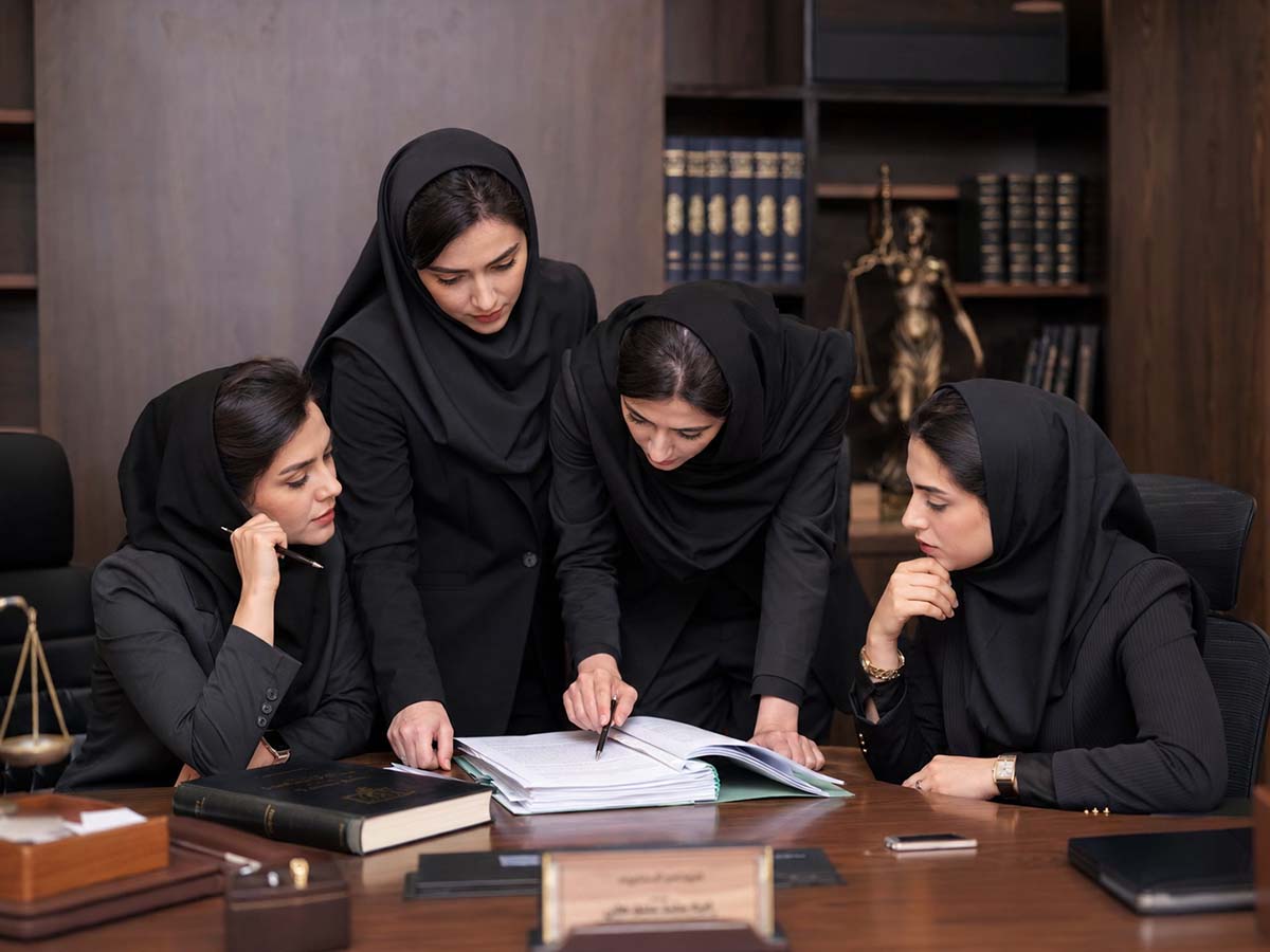 دفتر گروه حقوقی دادباما در تهران